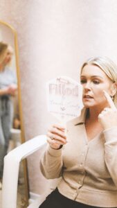 A women wondering how long anti-wrinkle injections last? Most results last 3-4 months. Learn what affects longevity and when to top up in Melbourne.